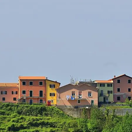 Maremonti Apartment