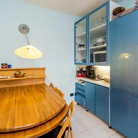 Maremonti Apartment *